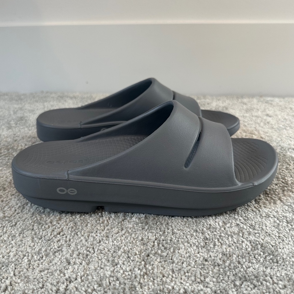 OOFOS Recovery OOahh Slide Sandals - size: W9/M7